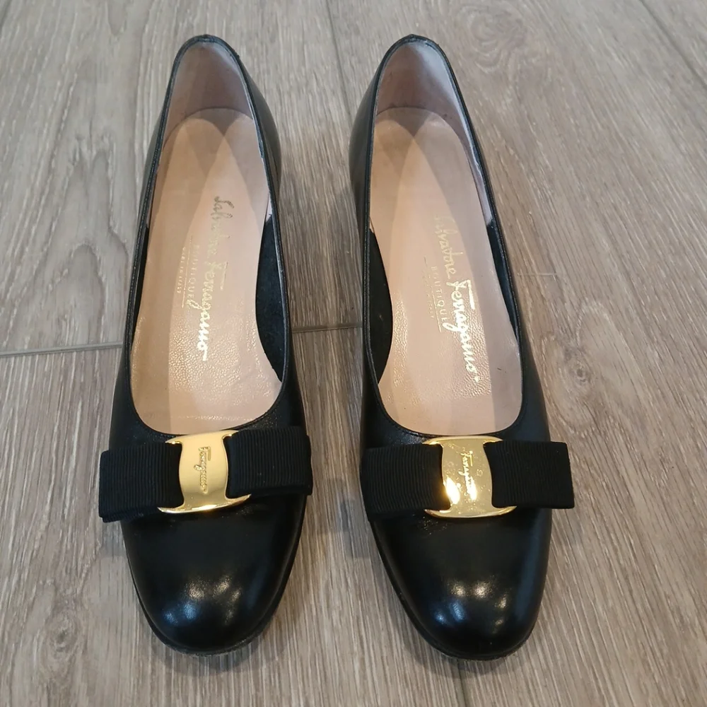 SALVATORE Ferragamo Flats Boutique Vera Pump Black Size 8 Narrow - Picture 3 of 14